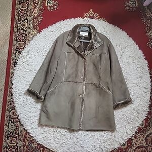 Jones New York Vintage Faux Suede Jacket Coat Size Large L Winter Heavy Faux Fur